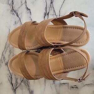 Lauren Conrad Wedges 7 1/2